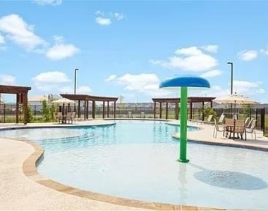 9925 Little Tree Lane - Photo Thumbnail 17