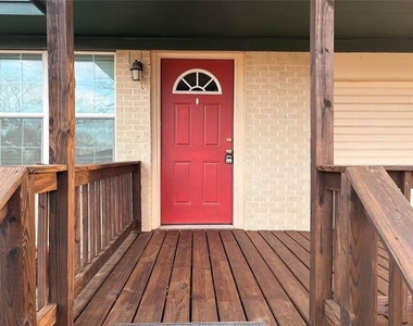 2104 2nd Avenue - Photo Thumbnail 1