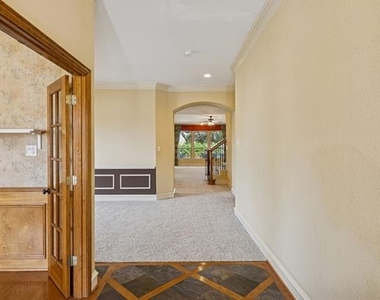 4010 Eider Drive - Photo Thumbnail 18