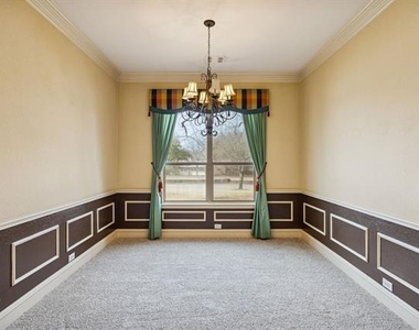 4010 Eider Drive - Photo Thumbnail 15