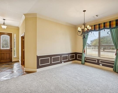 4010 Eider Drive - Photo Thumbnail 2