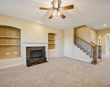 4010 Eider Drive - Photo Thumbnail 8