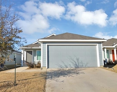 3604 Esperanza Street - Photo Thumbnail 1