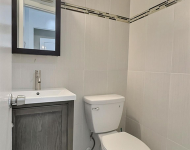 2652 Riverside Drive - Photo Thumbnail 13