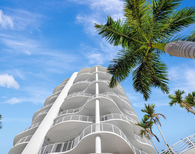 612 Bayshore Drive - Photo Thumbnail 2