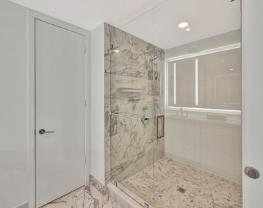 612 Bayshore Drive - Photo Thumbnail 27
