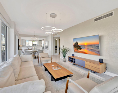612 Bayshore Drive - Photo Thumbnail 14