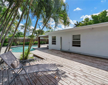 1949 Windward Drive - Photo Thumbnail 15