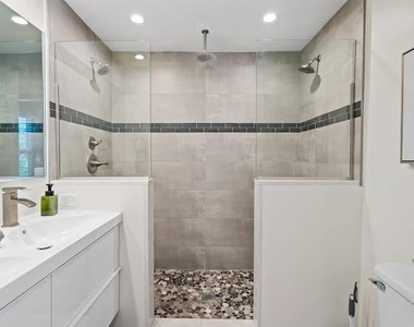 1949 Windward Drive - Photo Thumbnail 9