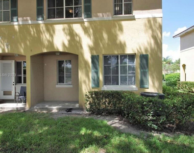 6030 Sw 19th Place - Photo Thumbnail 7