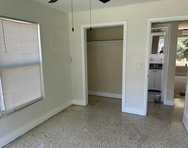 709 8th Street - Photo Thumbnail 11