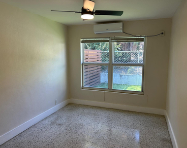 709 8th Street - Photo Thumbnail 10