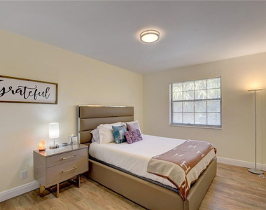246 Avenue L - Photo Thumbnail 60