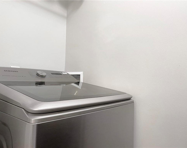 246 Avenue L - Photo Thumbnail 63
