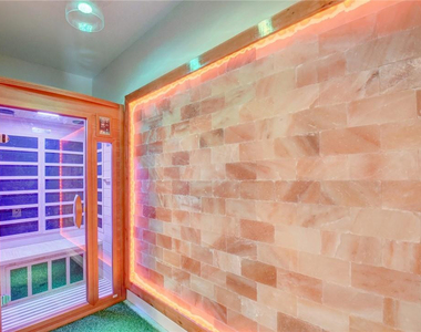 246 Avenue L - Photo Thumbnail 18