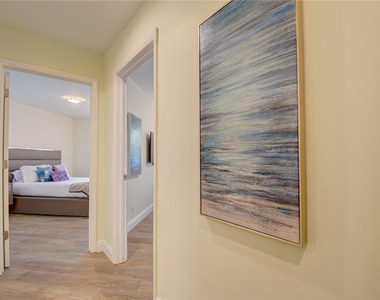 246 Avenue L - Photo Thumbnail 48
