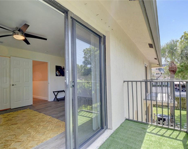 246 Avenue L - Photo Thumbnail 46
