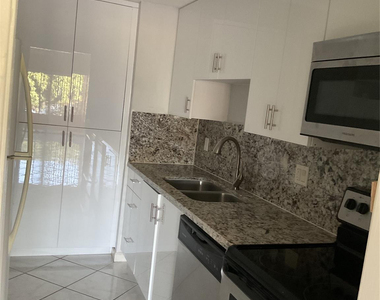 3363 Spanish Moss Terrace - Photo Thumbnail 7