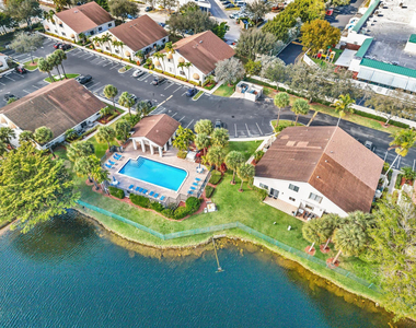 10240 Nw 33rd Place - Photo Thumbnail 37