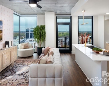 124 E Kingston Avenue - Photo Thumbnail 18
