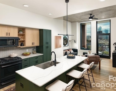 124 E Kingston Avenue - Photo Thumbnail 25