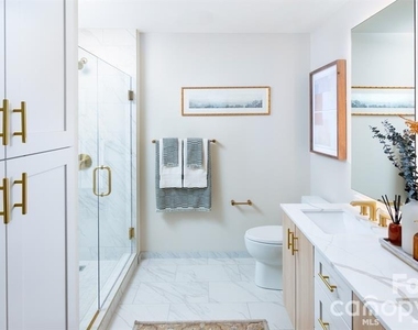 124 E Kingston Avenue - Photo Thumbnail 20