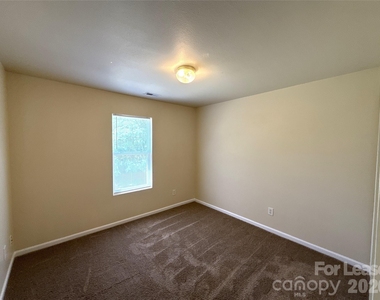 6831 Sunman Road - Photo Thumbnail 9