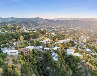 3230 Wrightwood - Photo Thumbnail 1