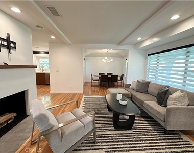 5301 Ethel Avenue - Photo Thumbnail 3