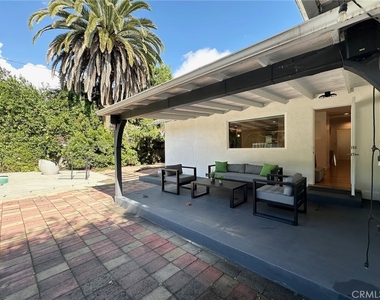5301 Ethel Avenue - Photo Thumbnail 25