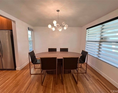 5301 Ethel Avenue - Photo Thumbnail 5