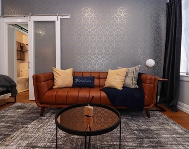 315 W 3rd - Photo Thumbnail 1