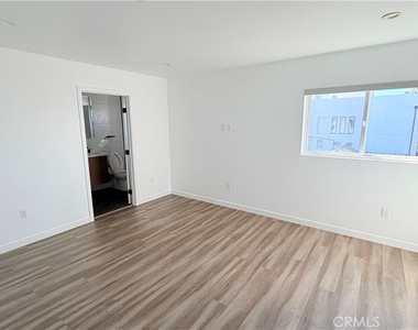 1418 S Cloverdale Avenue - Photo Thumbnail 4