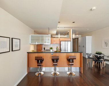 1155 S Grand Avenue - Photo Thumbnail 11