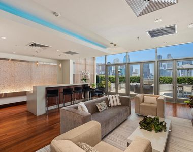 1155 S Grand Avenue - Photo Thumbnail 29