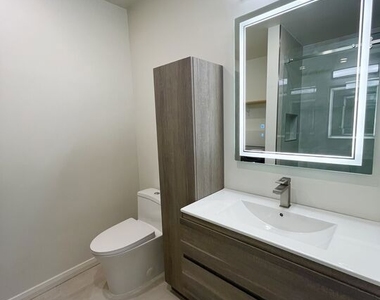 1750 Camino Palmero Street - Photo Thumbnail 14