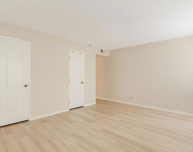 6475 Kanan Dume Road - Photo Thumbnail 9