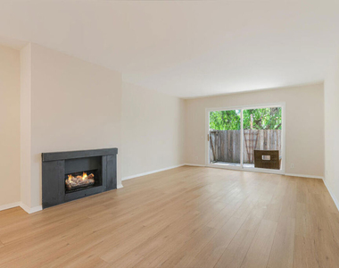 6475 Kanan Dume Road - Photo Thumbnail 1