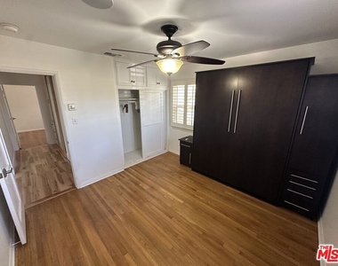 6484 Wynkoop Street - Photo Thumbnail 5