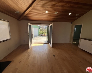 6484 Wynkoop Street - Photo Thumbnail 10