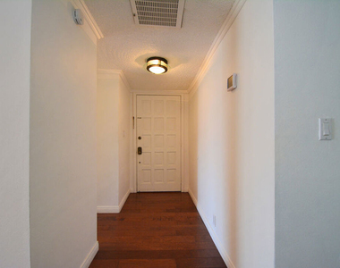 618 N Howard Street - Photo Thumbnail 19