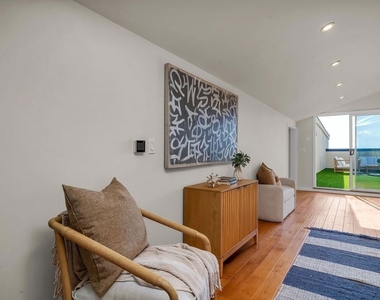 4 Lighthouse Street - Photo Thumbnail 15