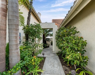 13286 Ocean Vista Rd - Photo Thumbnail 12