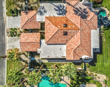 55235 Laurel - Photo Thumbnail 5
