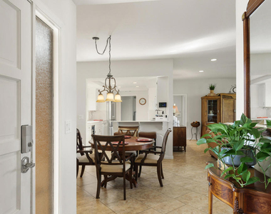 42410 Adams Street - Photo Thumbnail 8