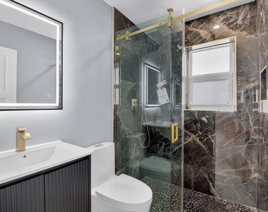 341 Se 3rd Avenue - Photo Thumbnail 14