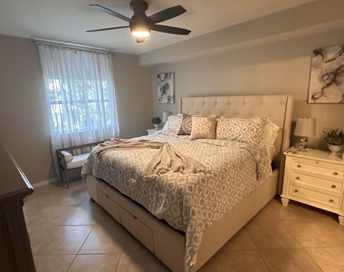 600 S Dixie Highway - Photo Thumbnail 48