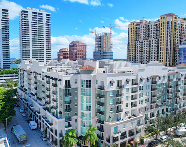 600 S Dixie Highway - Photo Thumbnail 44