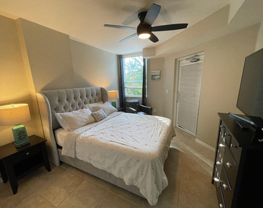 600 S Dixie Highway - Photo Thumbnail 15
