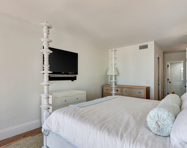 225 S Beach Road - Photo Thumbnail 21